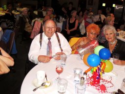 mike_fling_052612_0030